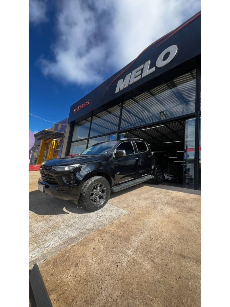 CHEVROLET - S10 - 2024/2025 - Preta - R$ 259.900,00
