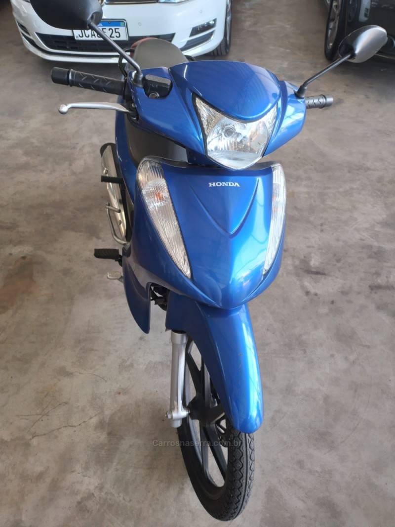 HONDA - BIZ 125 - 2016/2017 - Azul - R$ 14.900,00