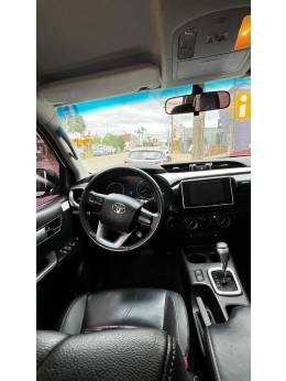 TOYOTA - HILUX - 2016/2017 - Branca - R$ 164.900,00