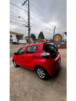 FIAT - MOBI - 2019/2020 - Vermelha - R$ 43.900,00