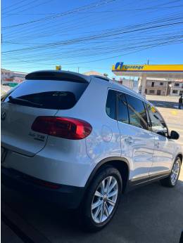 VOLKSWAGEN - TIGUAN - 2015/2015 - Branca - R$ 76.600,00