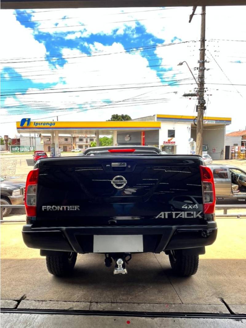 NISSAN - FRONTIER - 2021/2021 - Preta - R$ 149.900,00