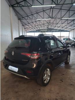 RENAULT - SANDERO - 2021/2022 - Preta - R$ 68.800,00