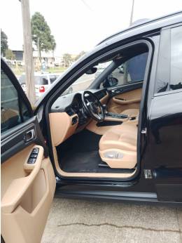 PORSCHE - MACAN - 2018/2018 - Preta - Sob Consulta