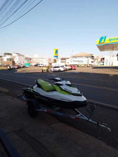 SEADOO - JET SKI - 2016/2017 - Verde - R$ 68.000,00