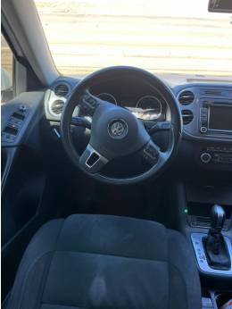 VOLKSWAGEN - TIGUAN - 2015/2015 - Branca - R$ 76.600,00