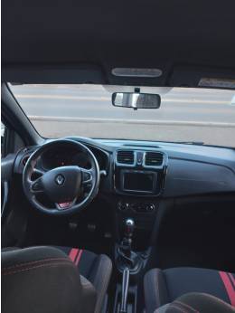 RENAULT - SANDERO - 2021/2022 - Preta - R$ 88.900,00