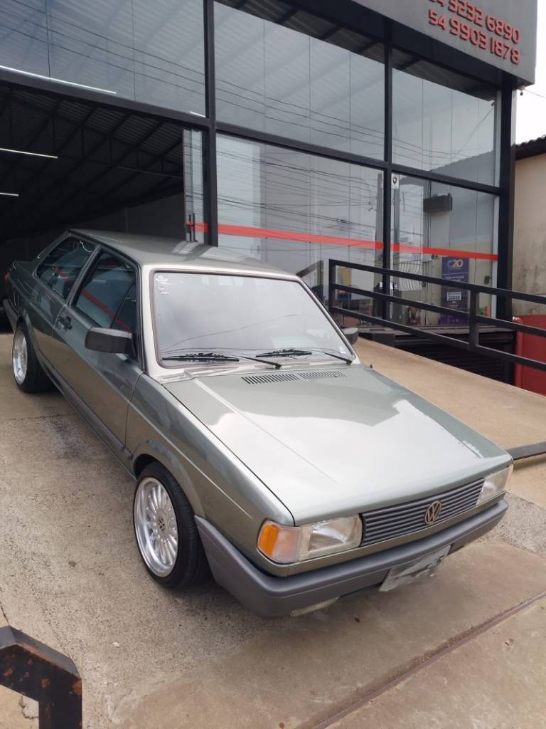 VOLKSWAGEN - VOYAGE - 1992/1993 - Verde - Sob Consulta