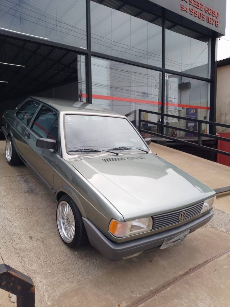 VOLKSWAGEN - VOYAGE - 1992/1993 - Verde - Sob Consulta