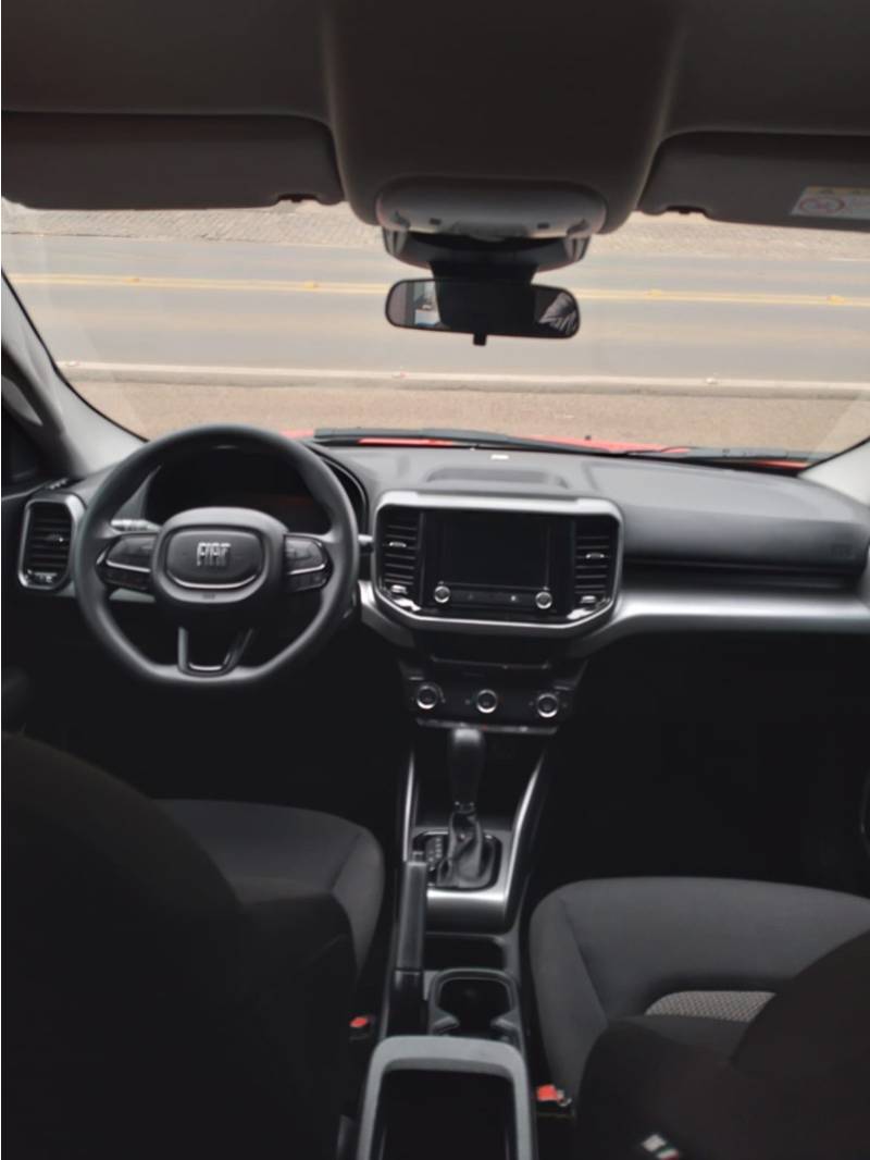 FIAT - TORO - 2023/2024 - Vermelha - R$ 129.900,00