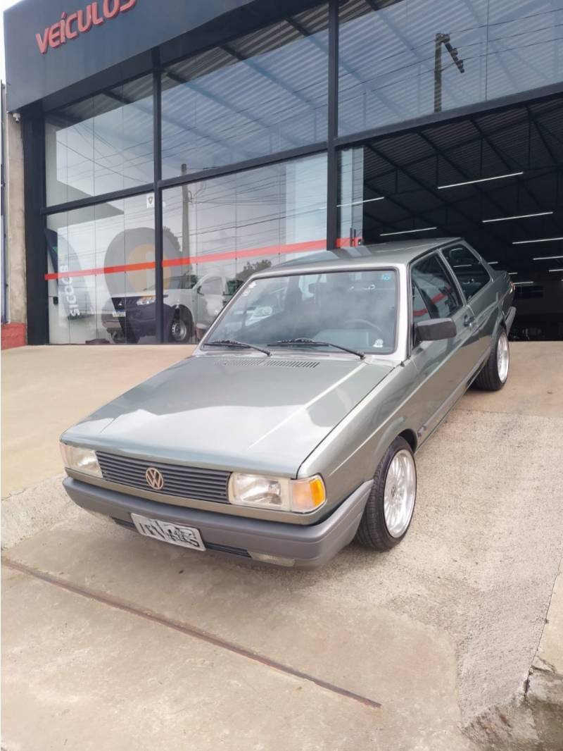 VOLKSWAGEN - VOYAGE - 1992/1993 - Verde - Sob Consulta