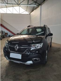 RENAULT - SANDERO - 2021/2022 - Preta - R$ 68.800,00
