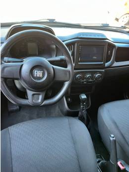FIAT - STRADA - 2021/2022 - Branca - R$ 74.900,00