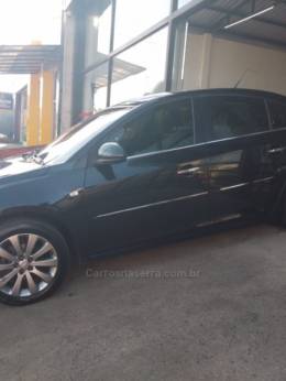 CHEVROLET - CRUZE - 2014/2014 - Preta - R$ 69.000,00