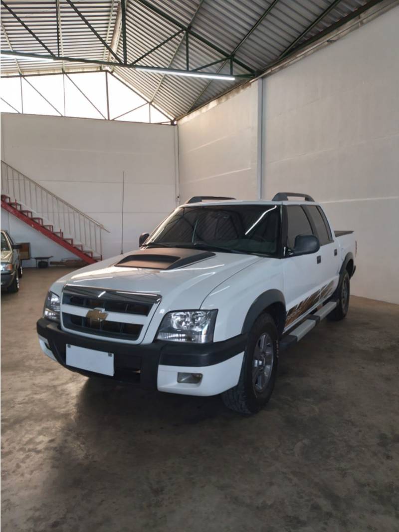 CHEVROLET - S10 - 2010/2011 - Branca - Sob Consulta