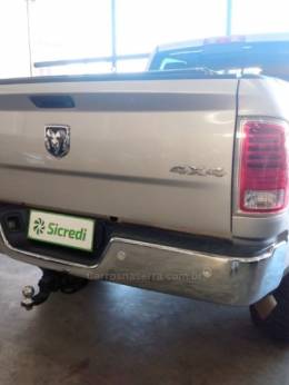 RAM - 2500 LARAMIE - 2016/2016 - Prata - Sob Consulta