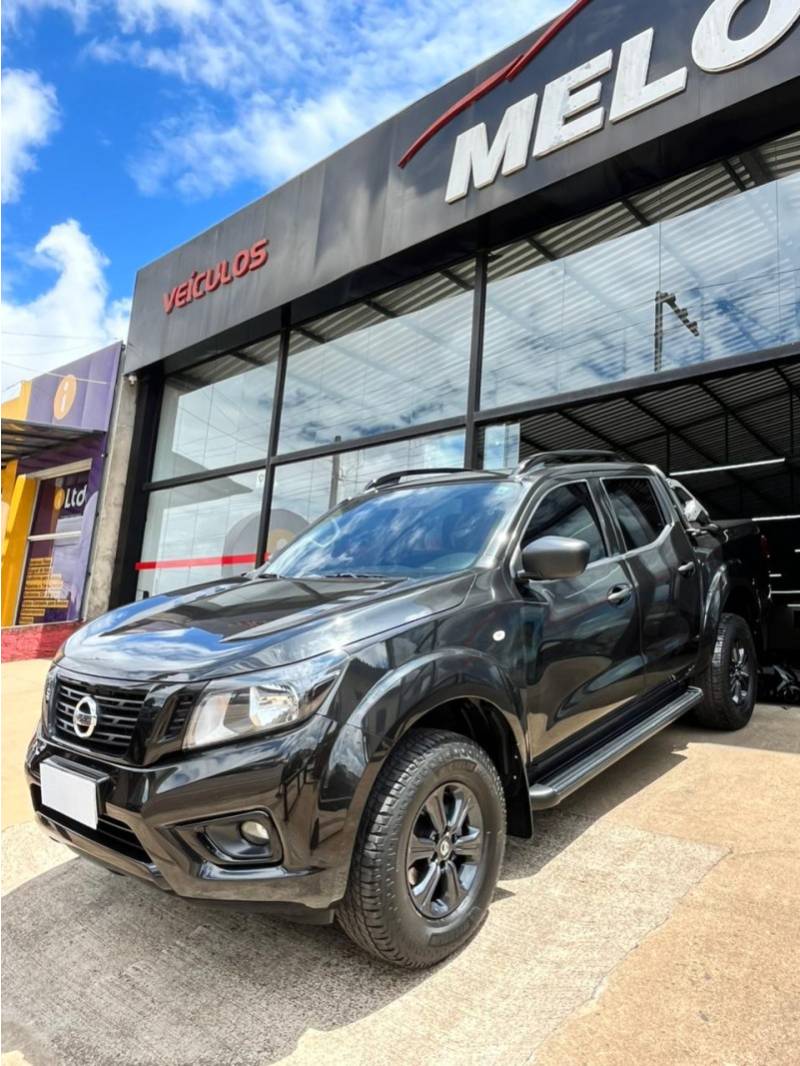 NISSAN - FRONTIER - 2021/2021 - Preta - R$ 149.900,00