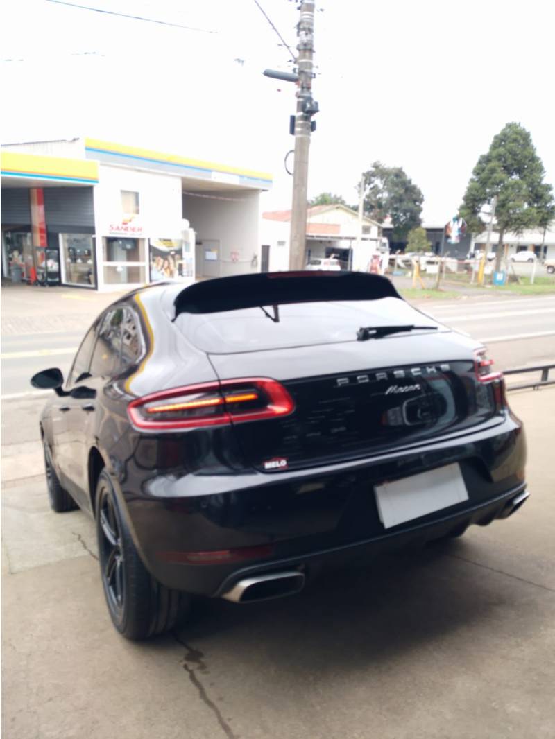 PORSCHE - MACAN - 2018/2018 - Preta - Sob Consulta