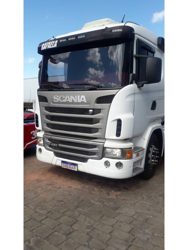 SCANIA - G-420 - 2011/2012 - Branca - R$ 280.000,00