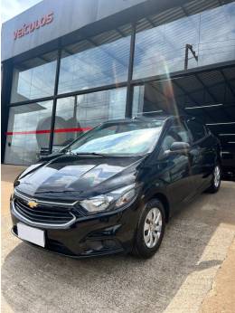 CHEVROLET - ONIX - 2019/2019 - Prata - R$ 59.900,00
