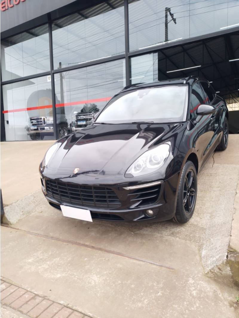 PORSCHE - MACAN - 2018/2018 - Preta - Sob Consulta